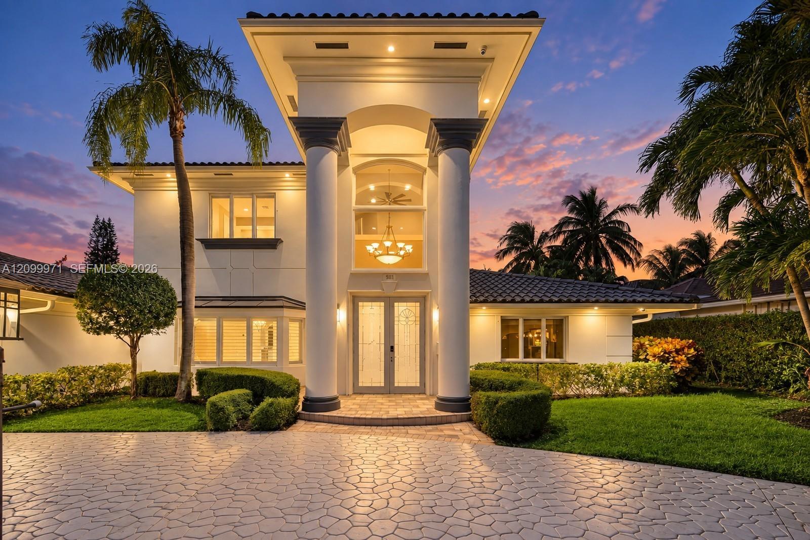 5111 NE 30th Ave, Lighthouse Point FL 33064