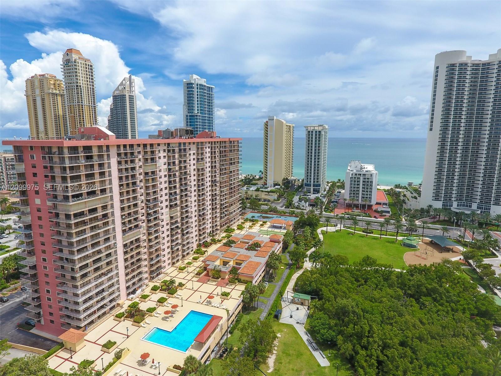 210 174th St # 309, Sunny Isles Beach FL 33160 photo 3