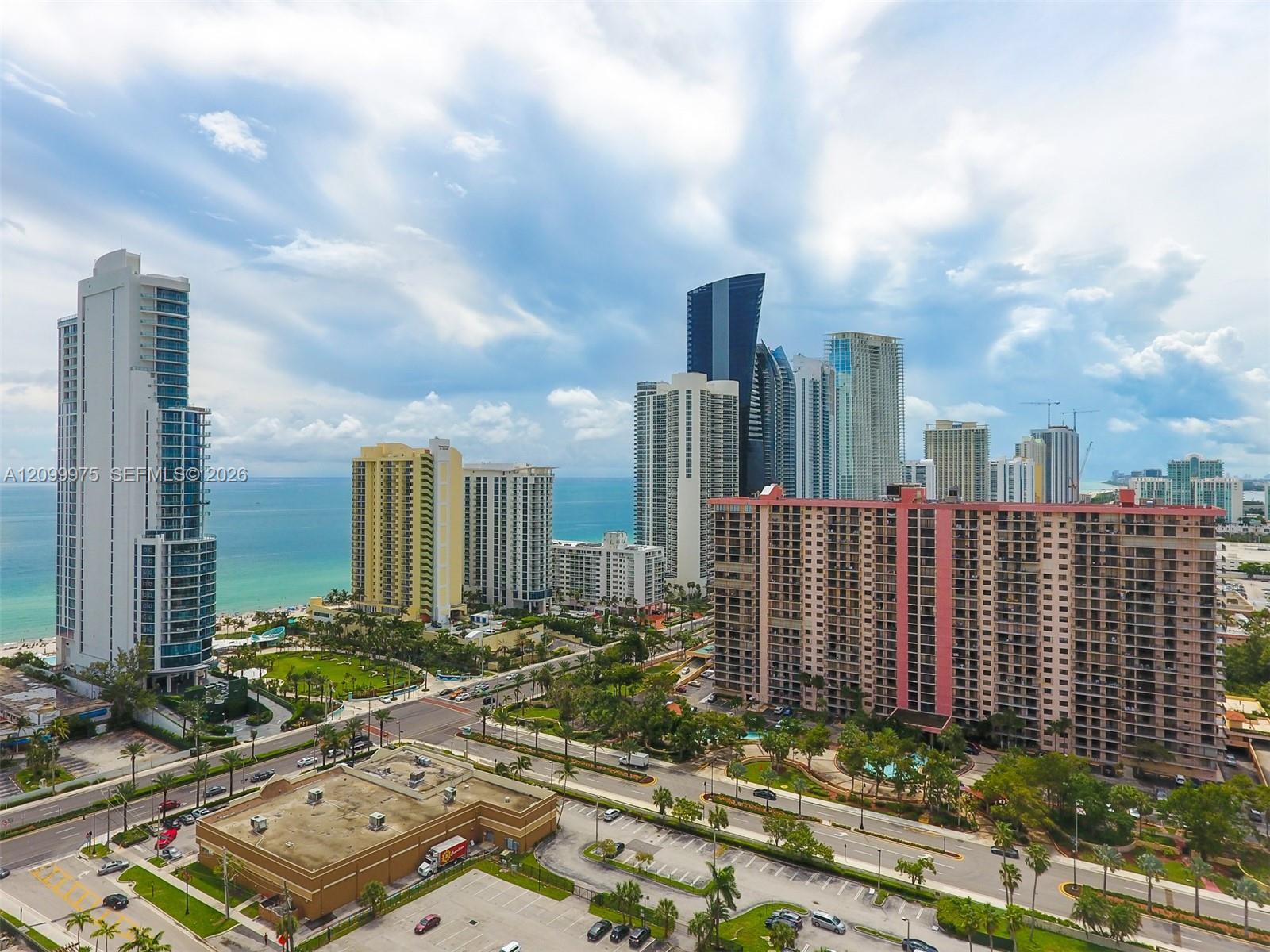 210 174th St # 309, Sunny Isles Beach FL 33160 photo 4