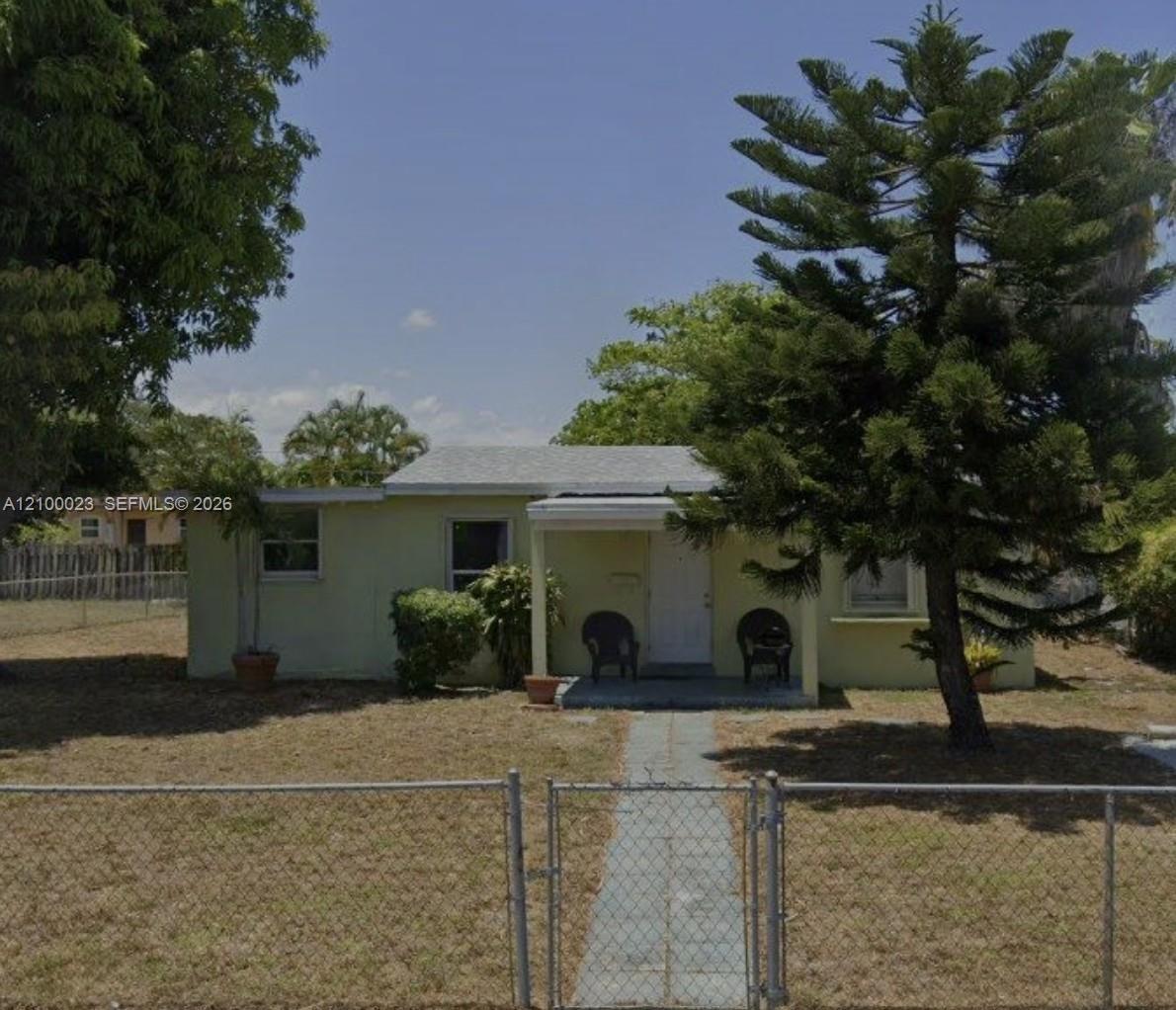 1621 NW 14th St, Fort Lauderdale FL 33311