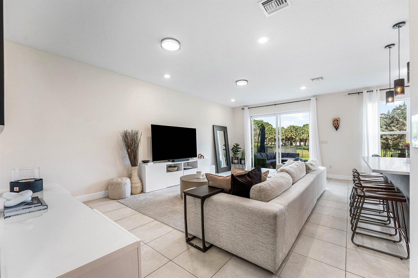 4392 VELEIROS Avenue, Deerfield Beach FL 33064 photo 4