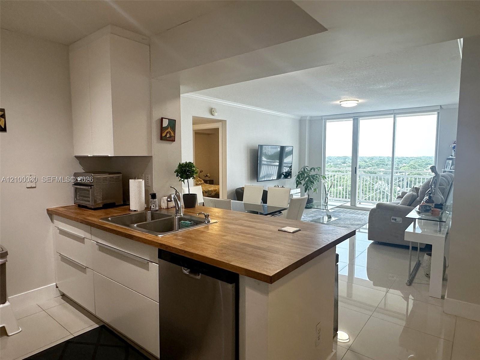 2665 SW 37th Ave # 1004, Miami FL 33133 photo 3
