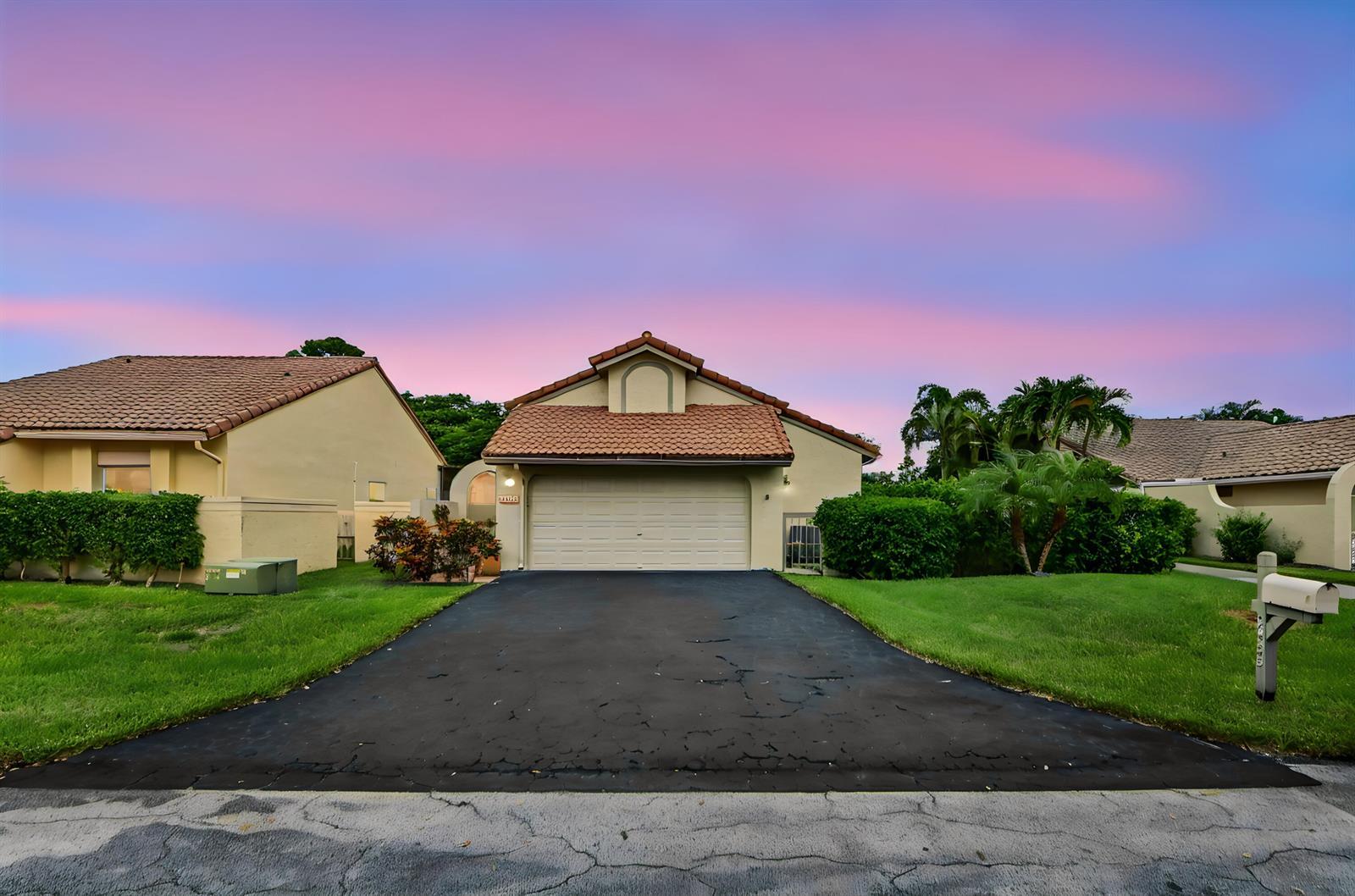 2055 NW 15th Place, Delray Beach FL 33445 photo 2