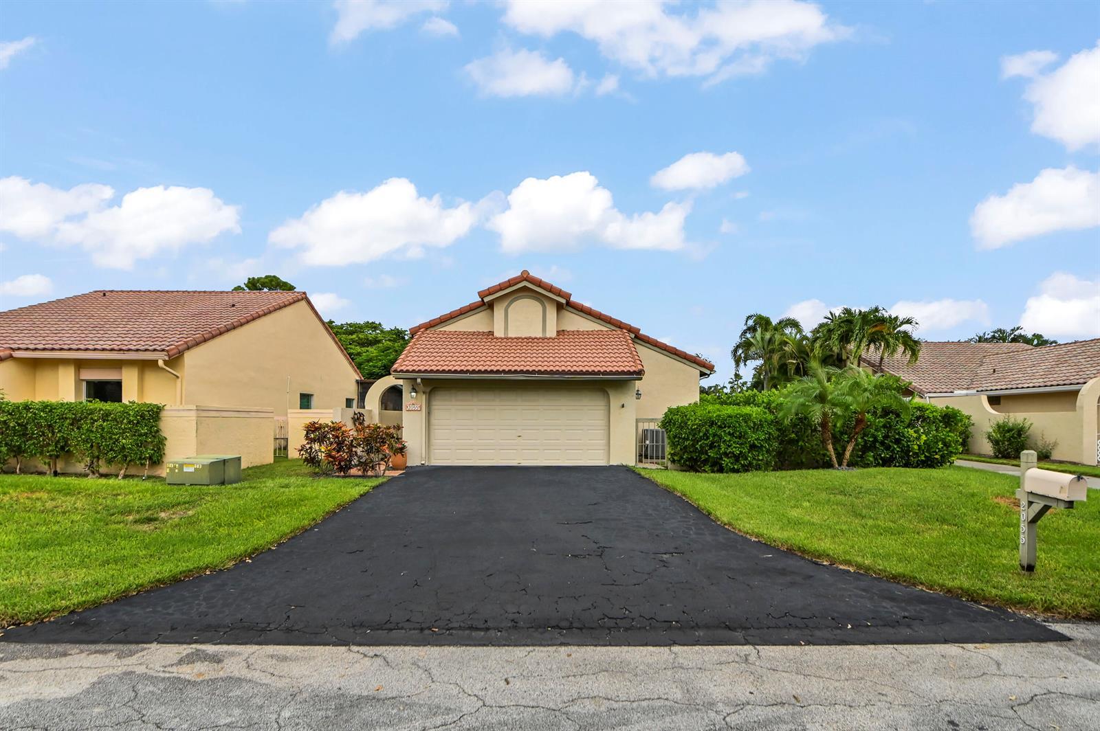 2055 NW 15th Place, Delray Beach FL 33445 photo 3