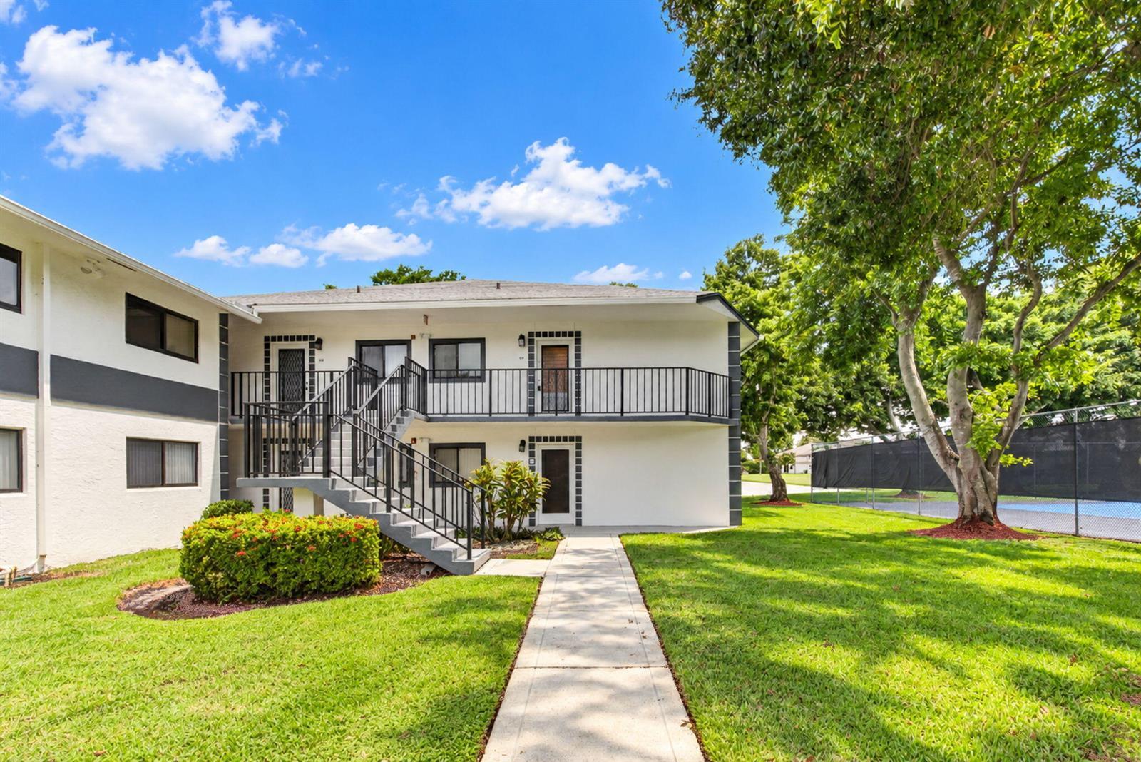 15301 Pembridge Avenue # 61, Delray Beach FL 33484