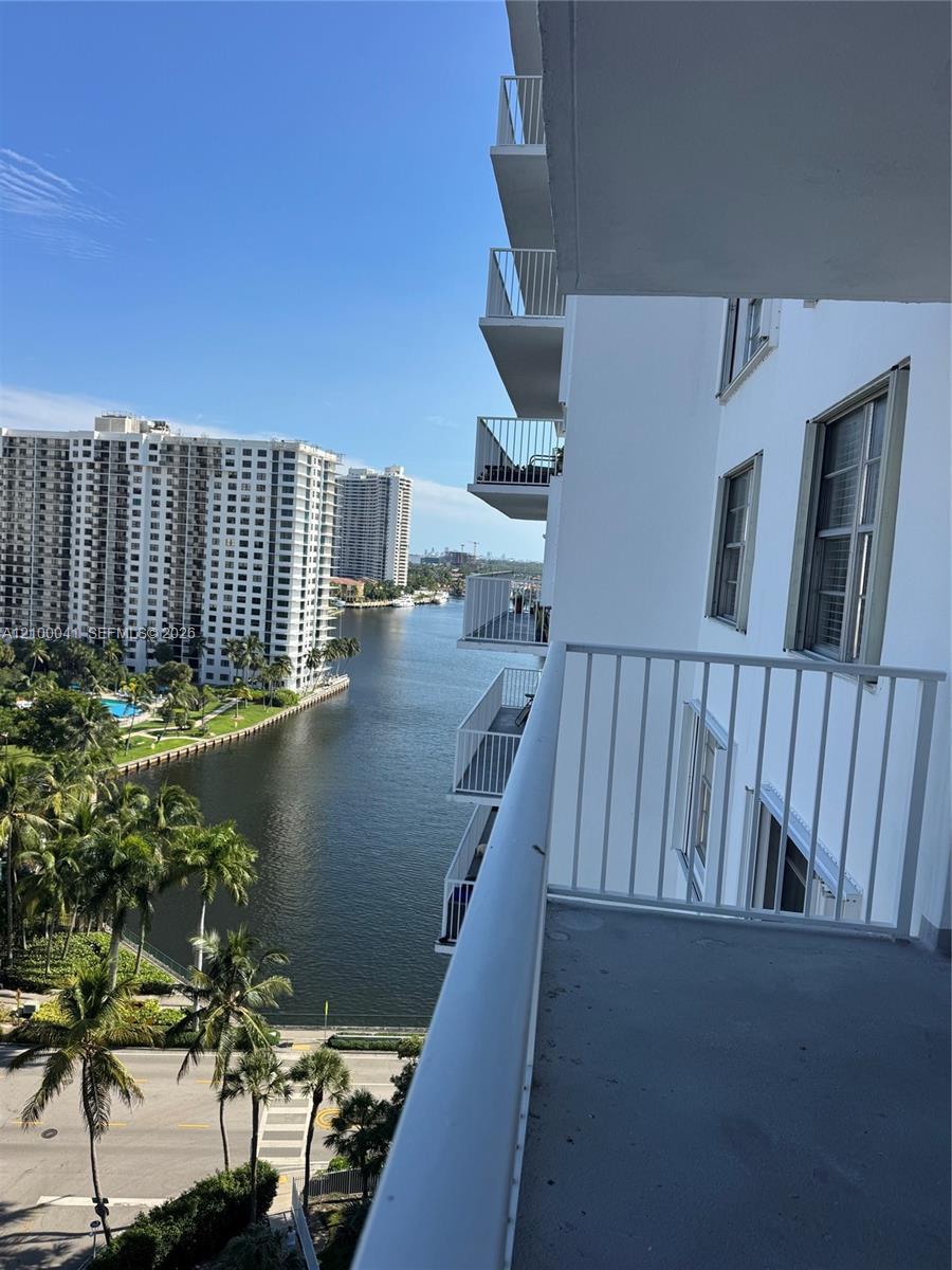 2851 NE 183rd St # 1409E, Aventura FL 33160 photo 5