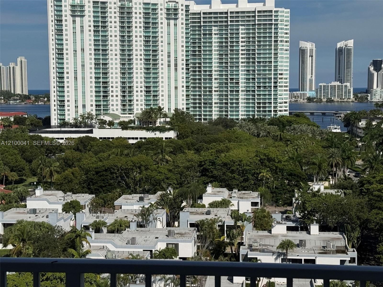 2851 NE 183rd St # 1409E, Aventura FL 33160 photo 4
