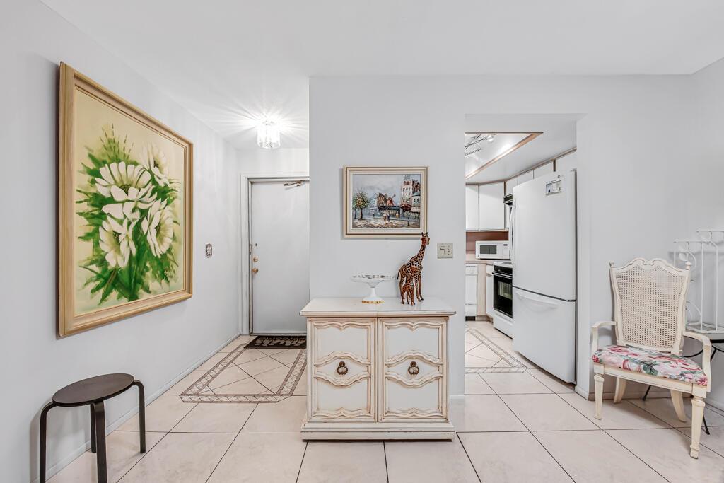 2857 W Ashley Drive W # A, West Palm Beach FL 33415 photo 2