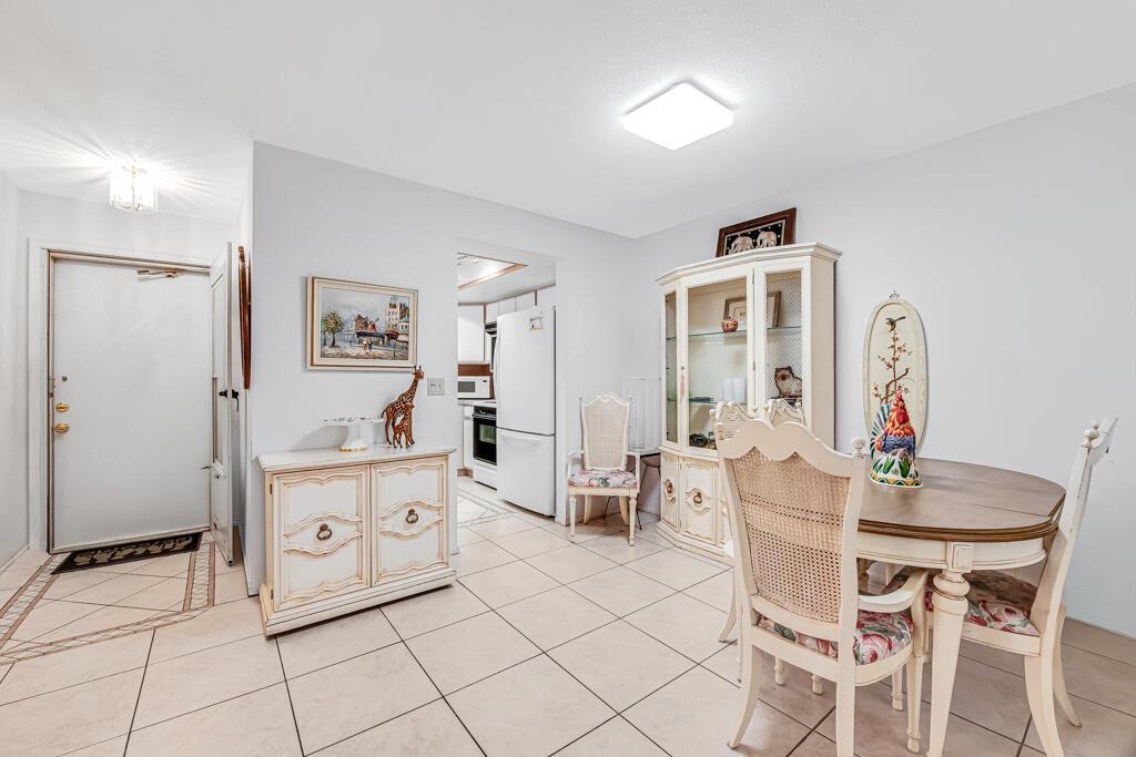2857 W Ashley Drive W # A, West Palm Beach FL 33415 photo 5