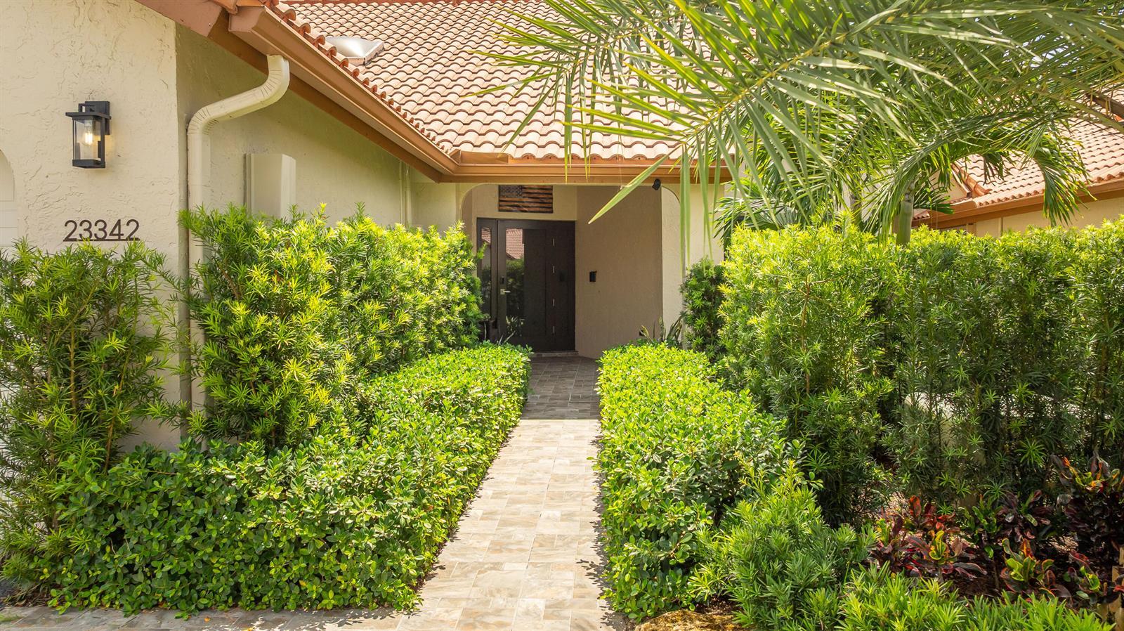 23342 Water Circle, Boca Raton FL 33486 photo 3