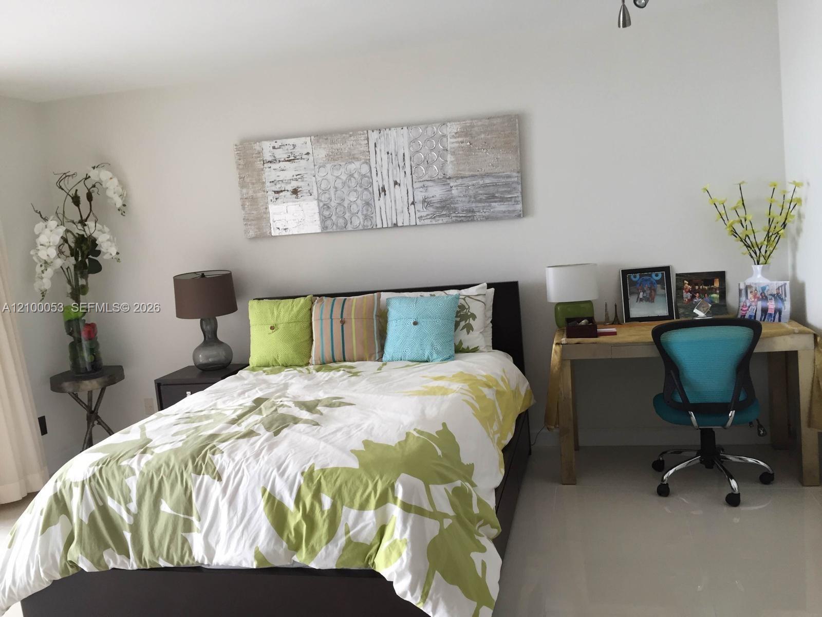 5401 Collins Ave # 1232, Miami Beach FL 33140 photo 2