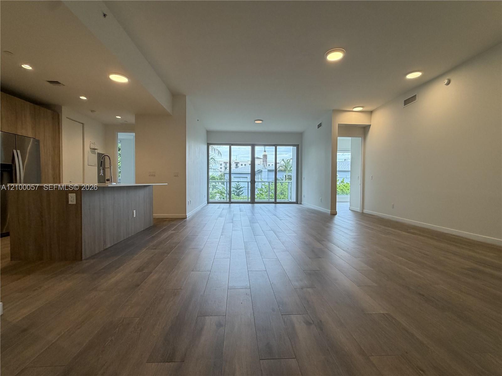 529 SW 11th St # 203, Miami FL 33129 photo 2