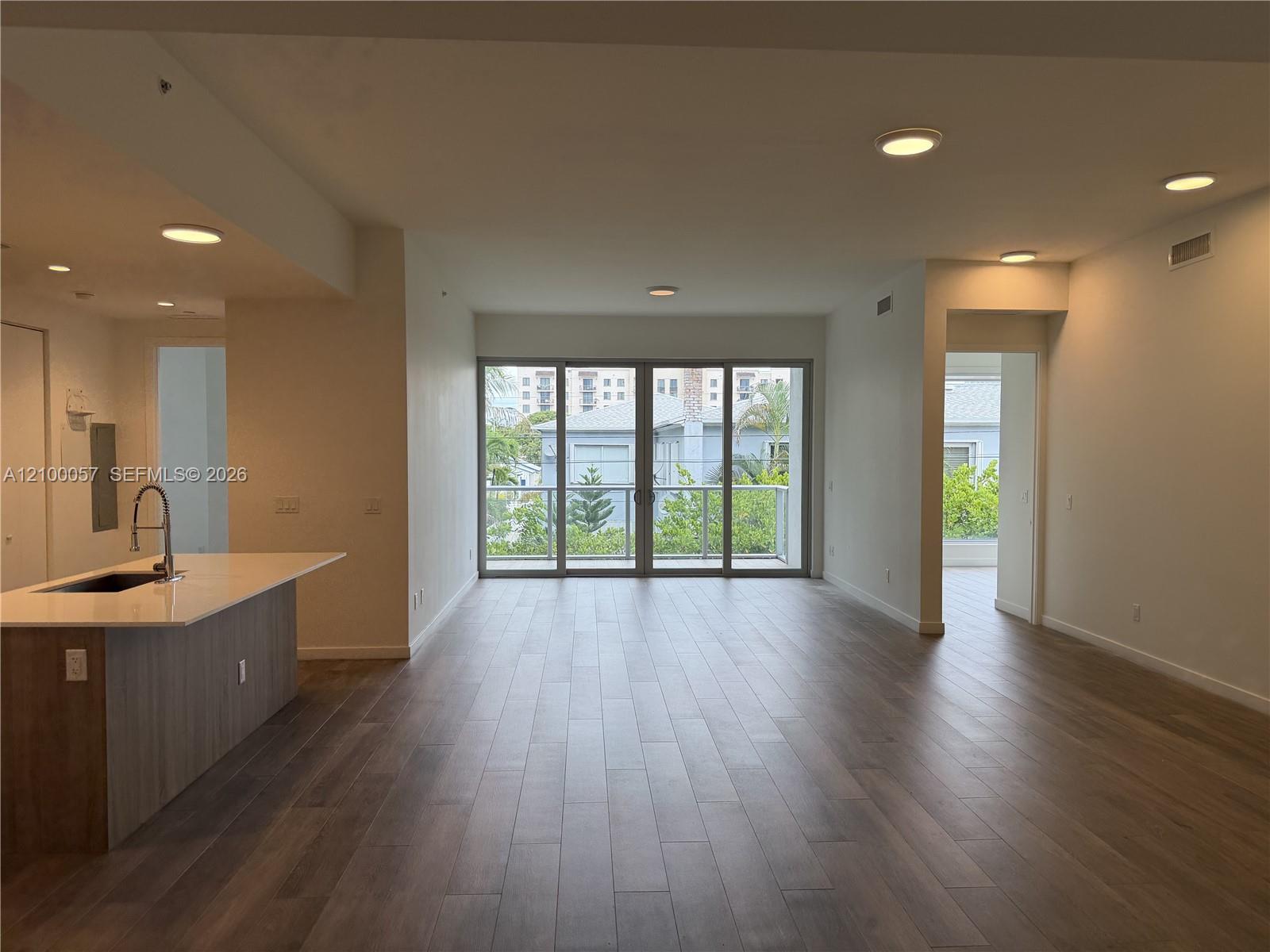 529 SW 11th St # 203, Miami FL 33129 photo 3
