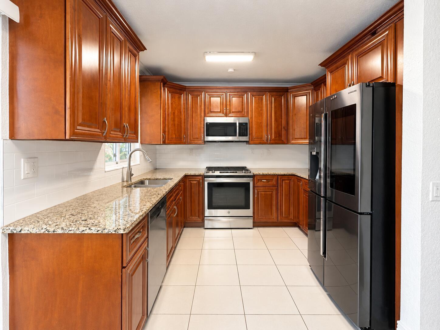 15 SW 13th Court, Deerfield Beach FL 33441 photo 3