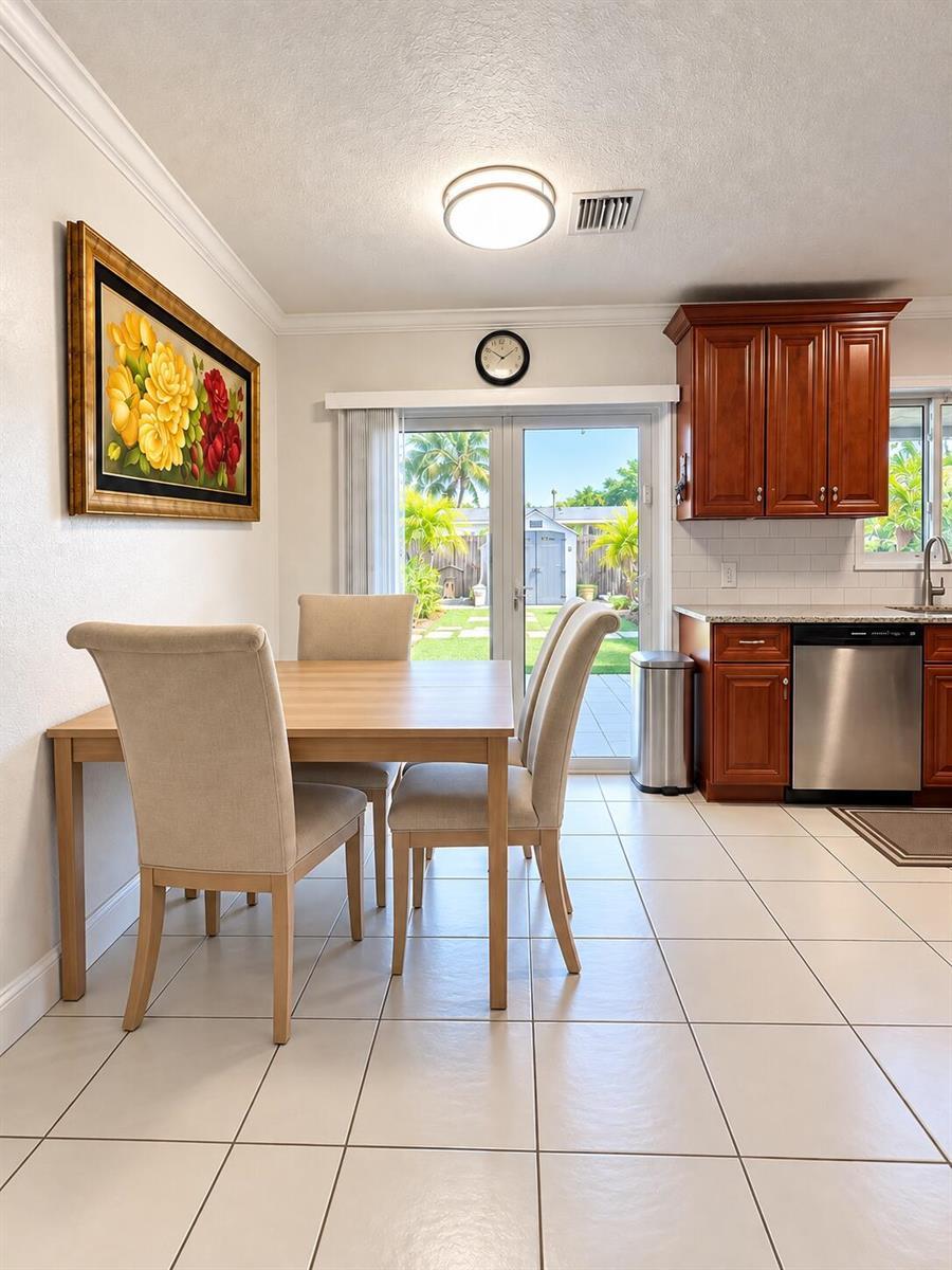 15 SW 13th Court, Deerfield Beach FL 33441 photo 5