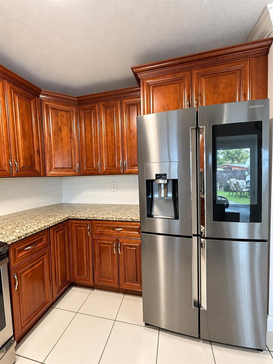 15 SW 13th Court, Deerfield Beach FL 33441 photo 4