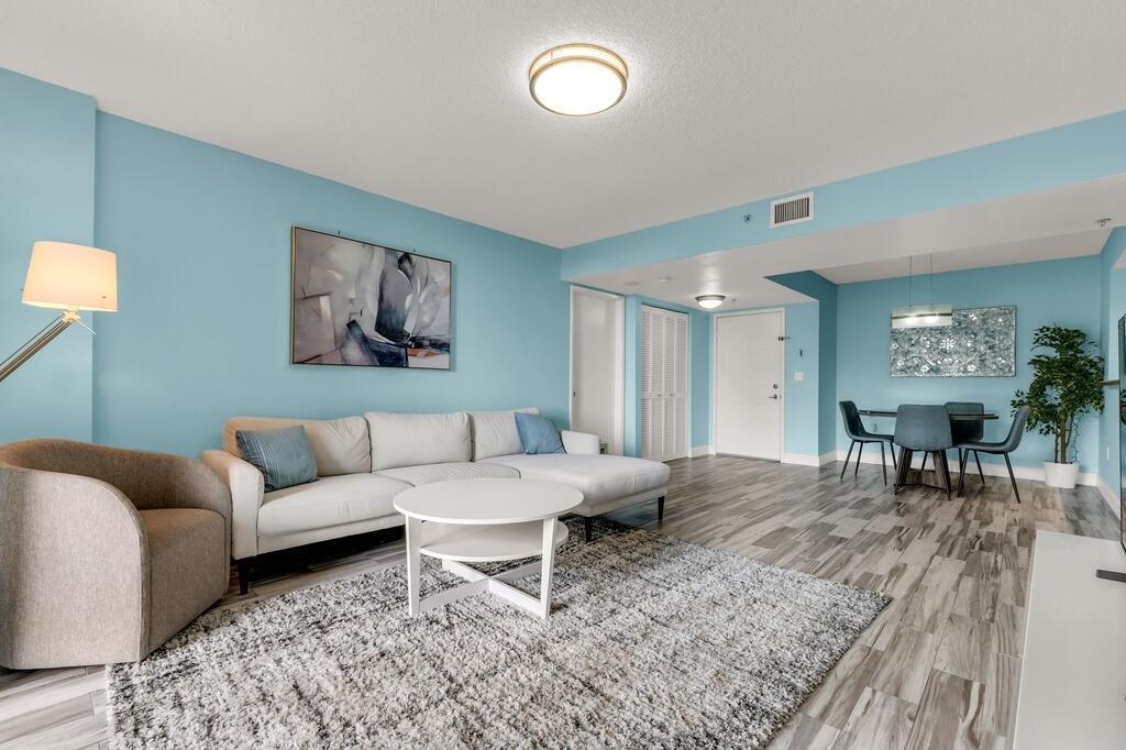 520 SE 5TH Avenue # 2512, Fort Lauderdale FL 33301 photo 2
