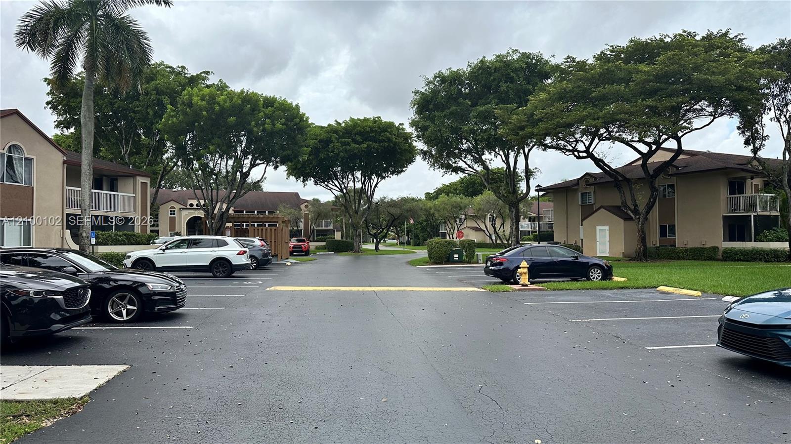 4870 NW 102nd Ave # 7, Doral FL 33178 photo 2