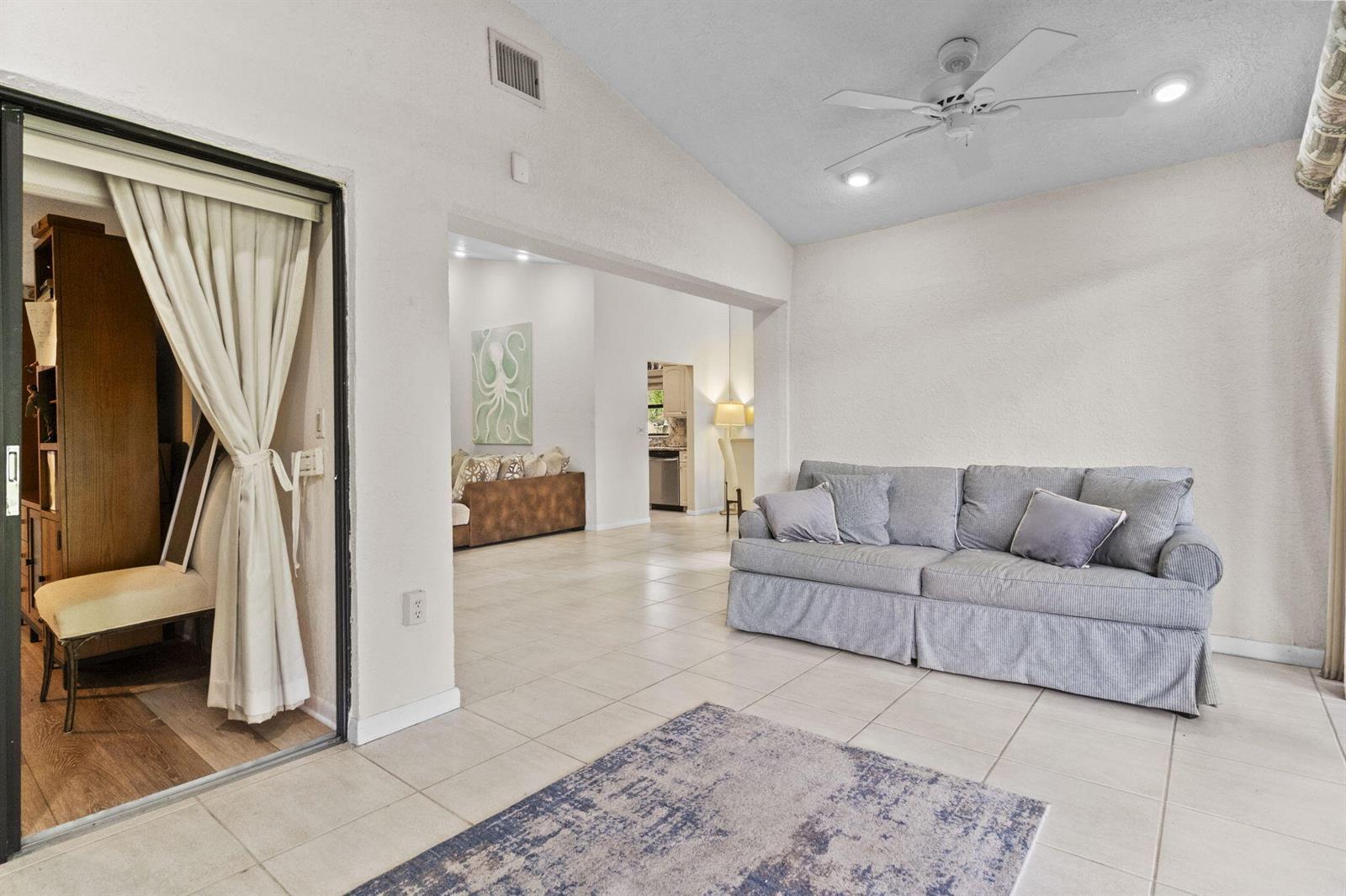 2588 Blue Sage Avenue, Coconut Creek FL 33063 photo 5