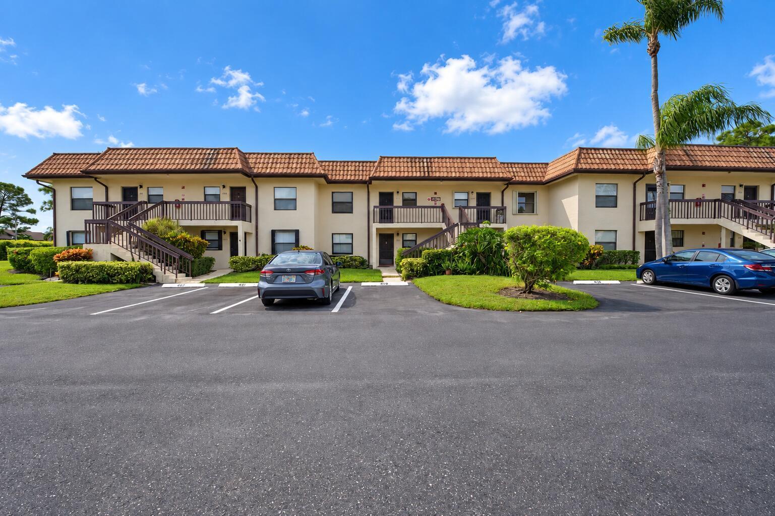 7094 Golf Colony Court # 103, Lake Worth FL 33467