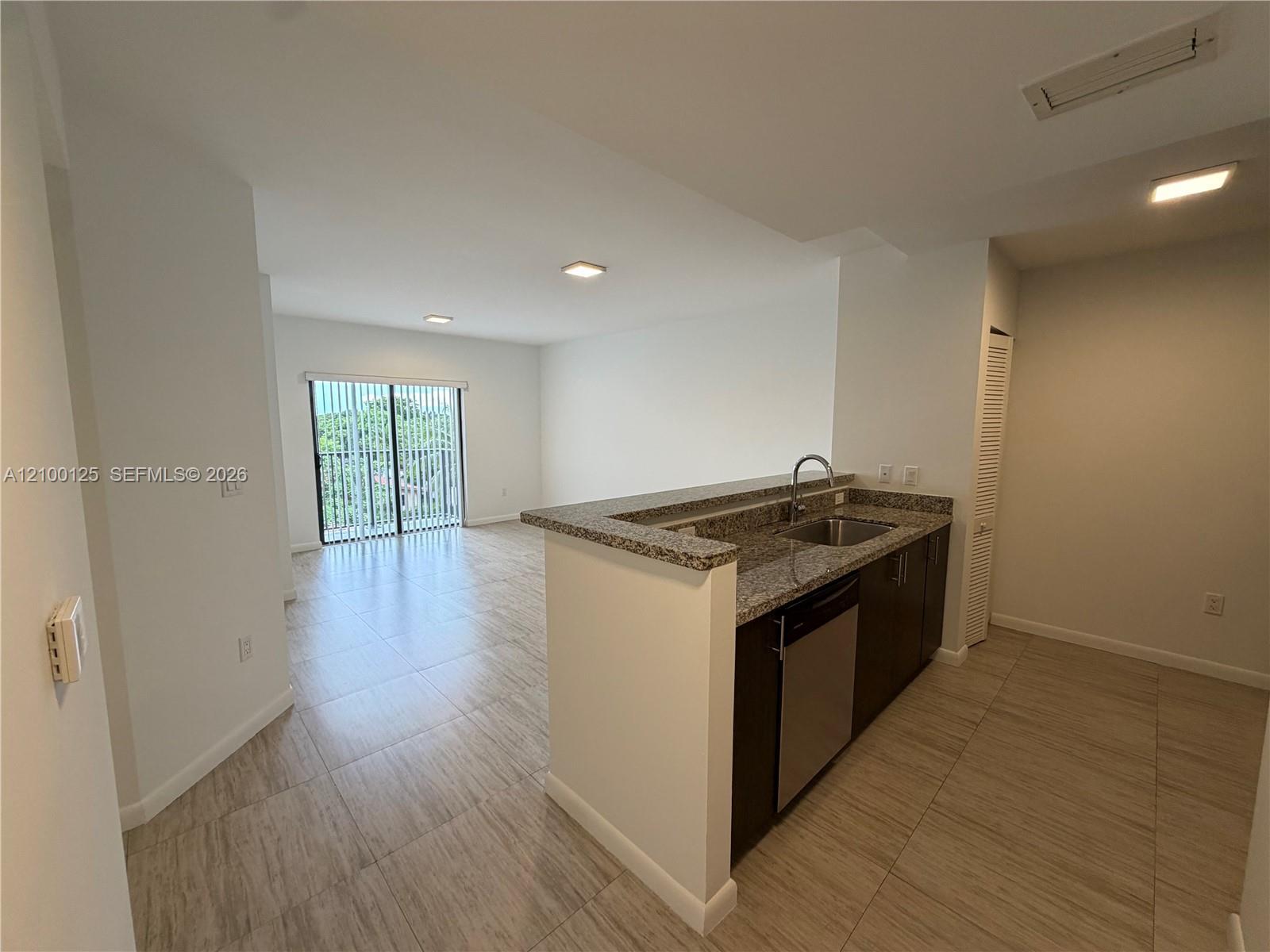 1801 SW 32nd Ave # 303, Miami FL 33145 photo 3