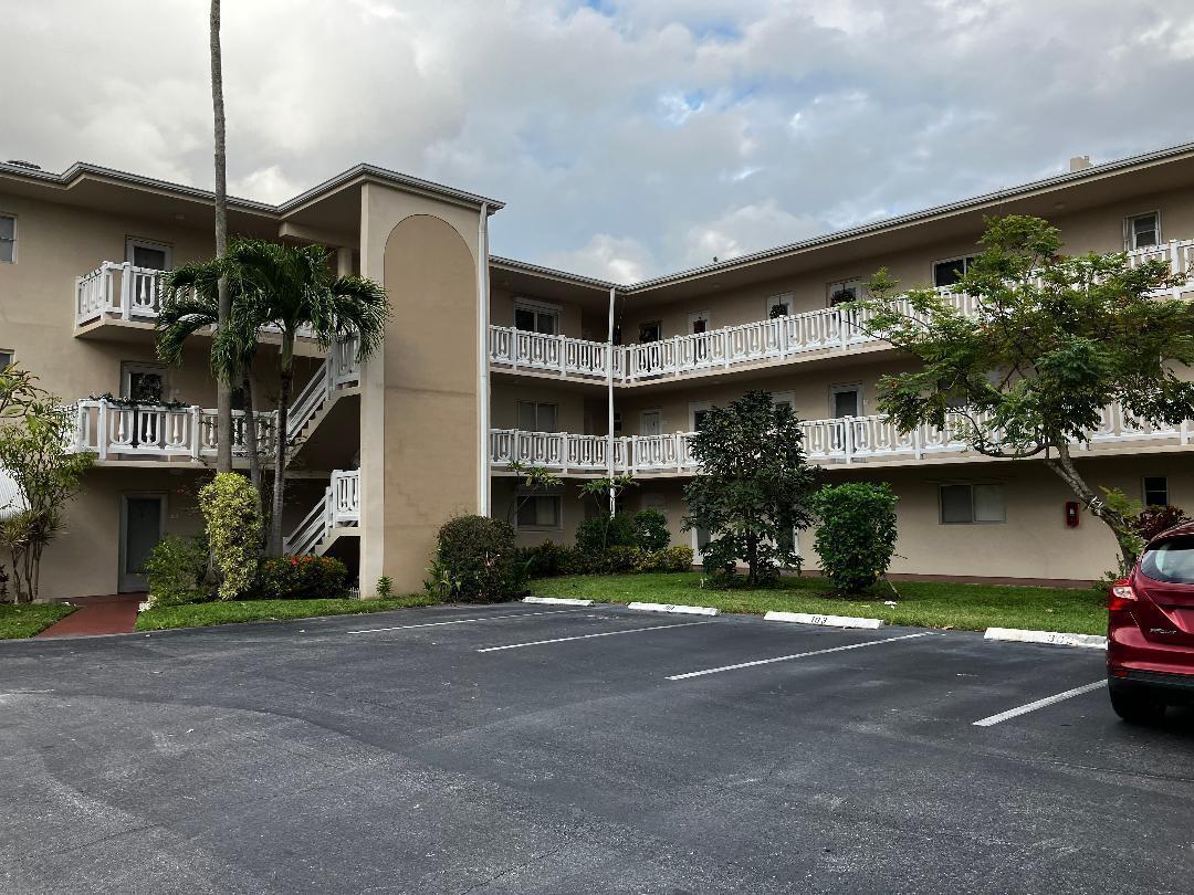 2615 GARDEN Drive N # 305, Lake Worth FL 33461 photo 5