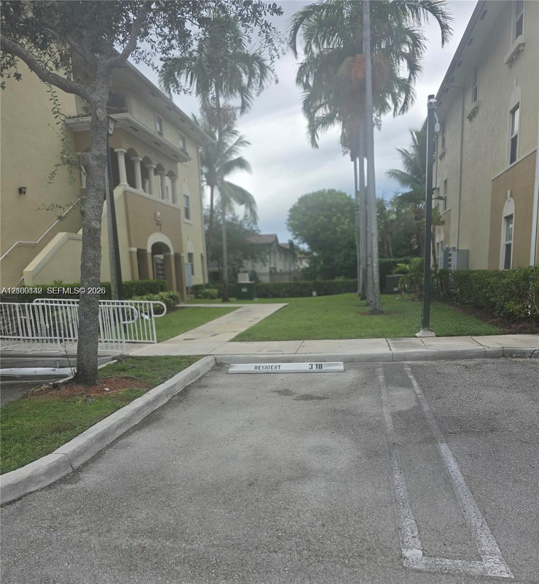 10885 NW 89th Ter # 202, Doral FL 33178 photo 3