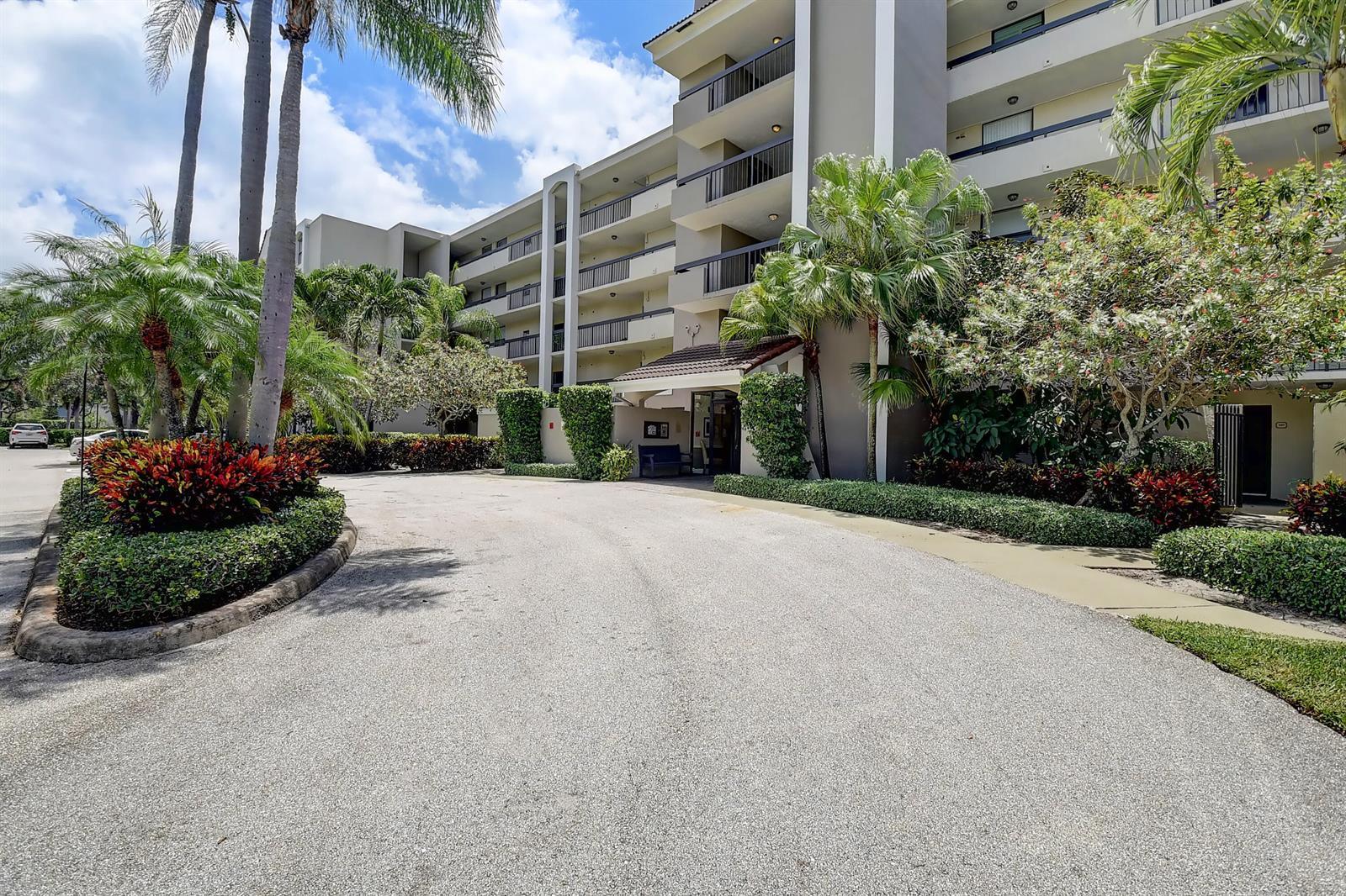 950 LAVERS Circle # F307, Delray Beach FL 33444 photo 2
