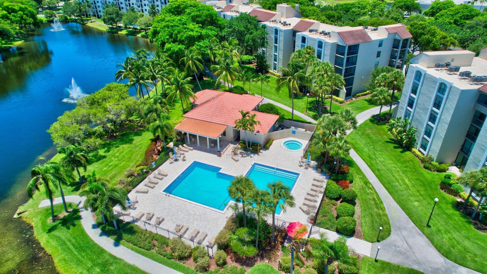 950 LAVERS Circle # F307, Delray Beach FL 33444