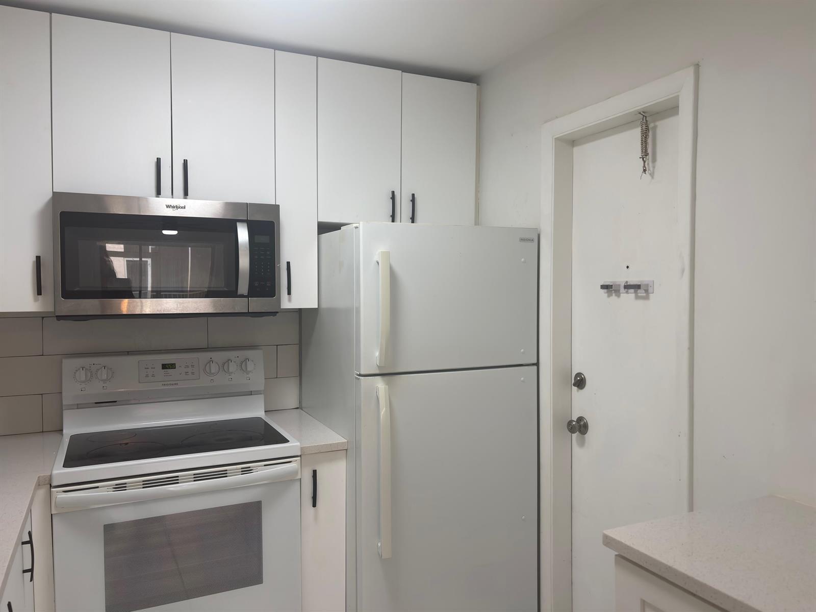 618 NW 13TH Street # 16, Boca Raton FL 33486 photo 3