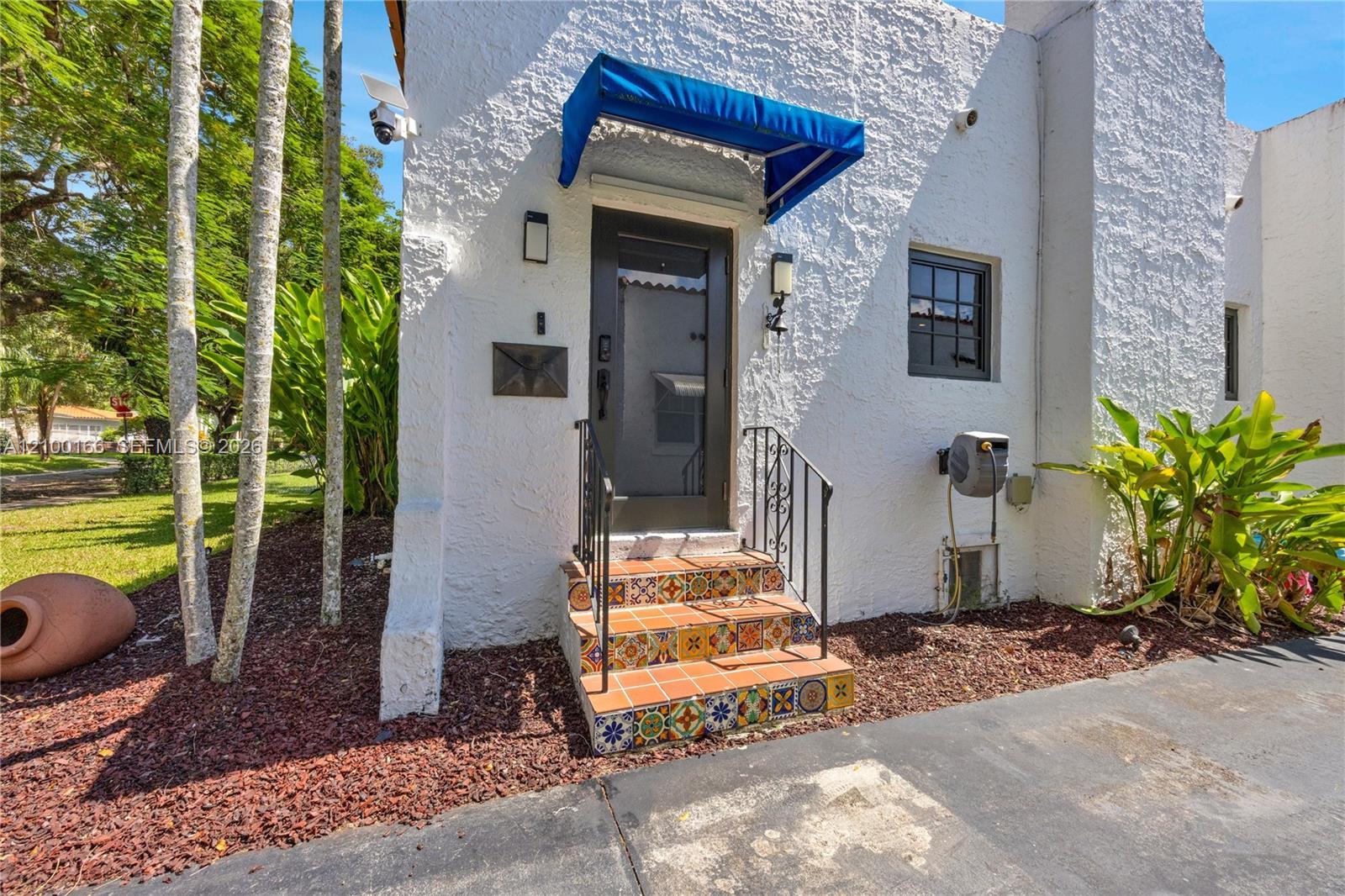 504 Majorca Ave, Coral Gables FL 33134 photo 2