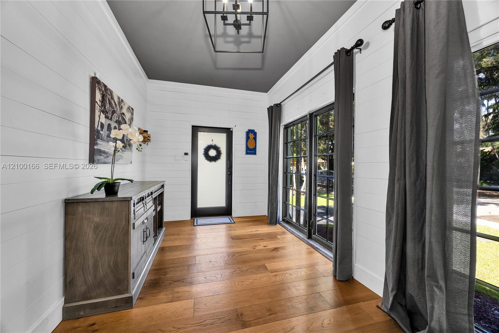 504 Majorca Ave, Coral Gables FL 33134 photo 3