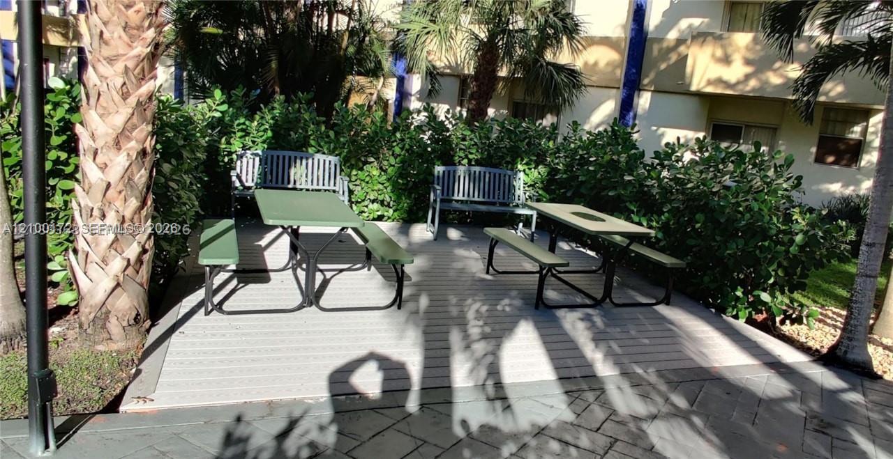 801 NW 47th Ave # 914W, Miami FL 33126 photo 4