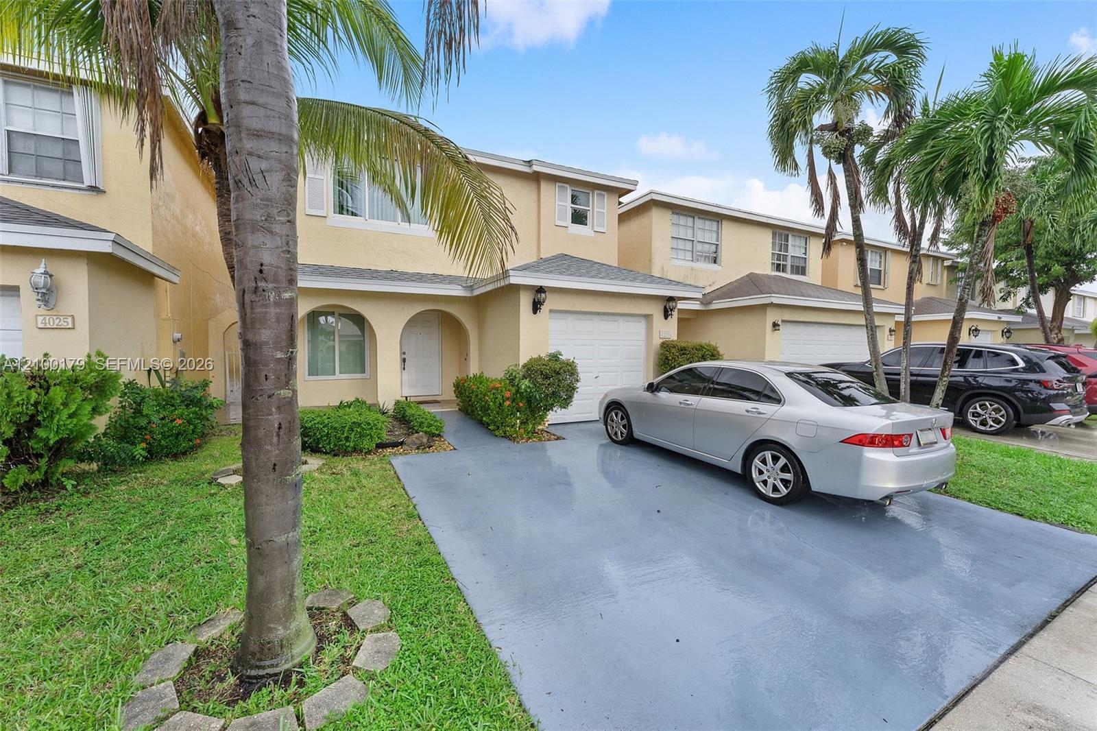4027 Eastridge Dr, Deerfield Beach FL 33064 photo 2