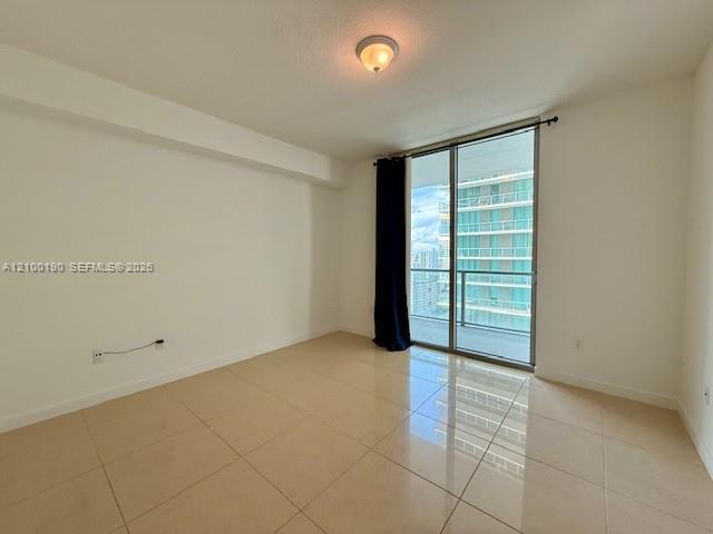 79 SW 12th St, Miami FL 33130 photo 3
