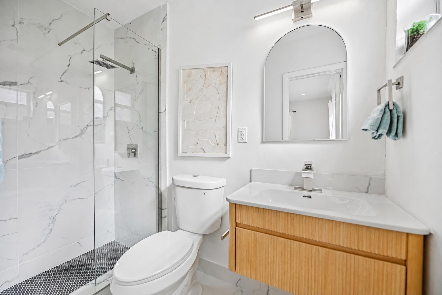 285 NE 165TH Street, Miami FL 33162 photo 3