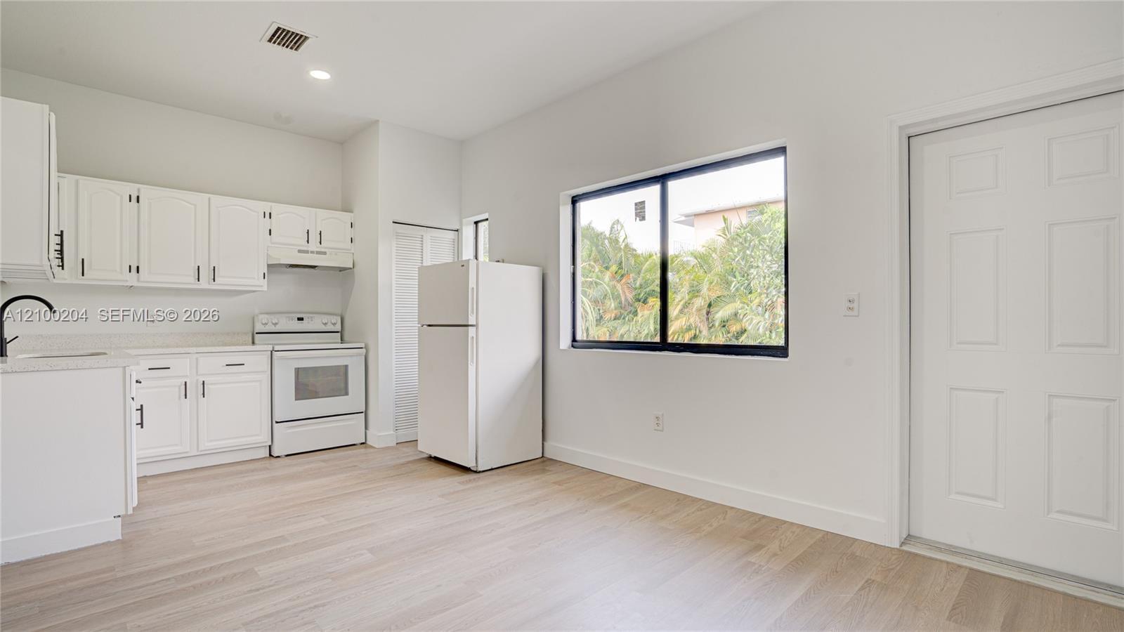 1330 NW 5th St # 2, Miami FL 33125 photo 5