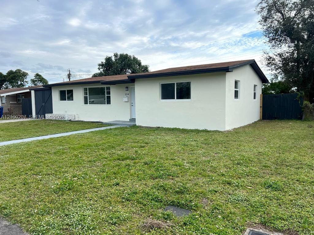 770 NW 179th St, Miami Gardens FL 33169 photo 3