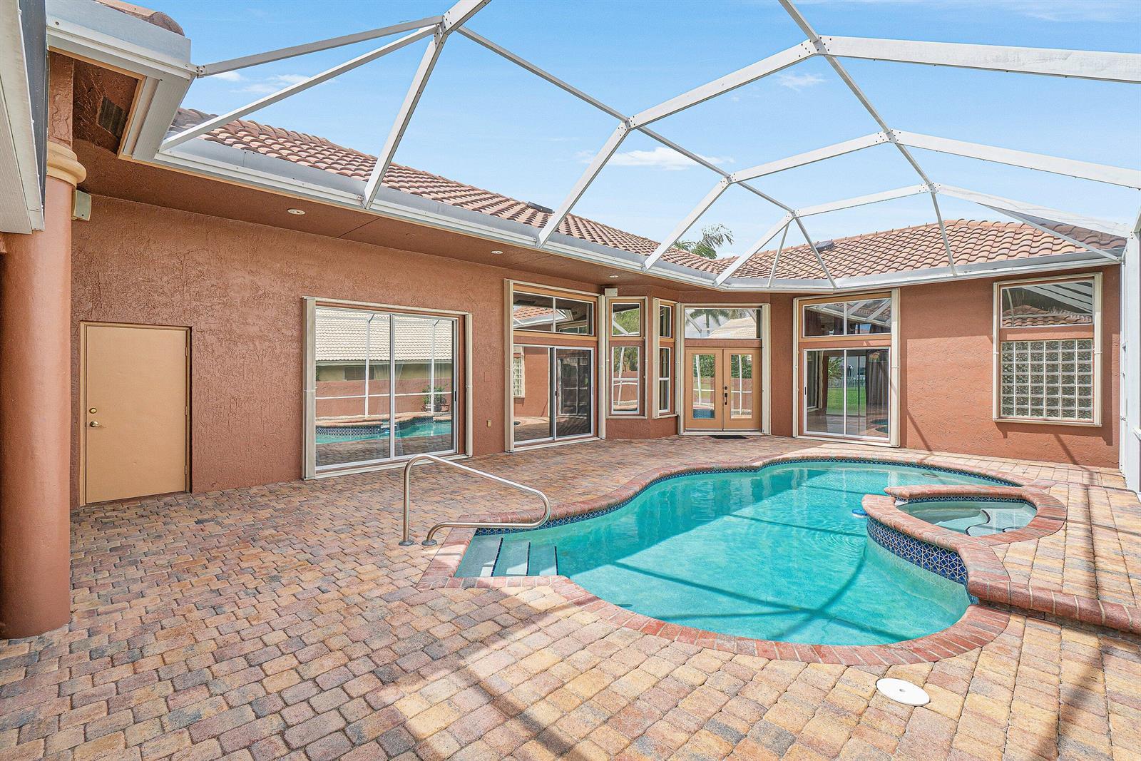 10599 Saint Thomas Drive, Boca Raton FL 33498 photo 2