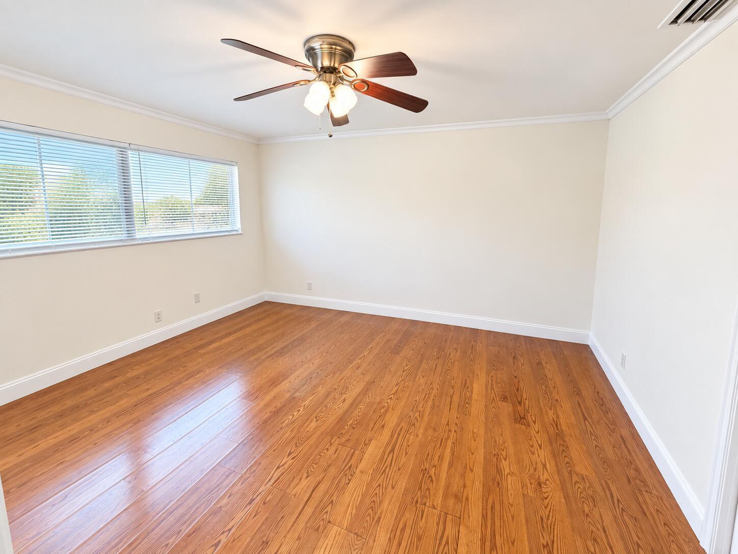 560 SE 23RD Avenue # 1, Pompano Beach FL 33062 photo 2