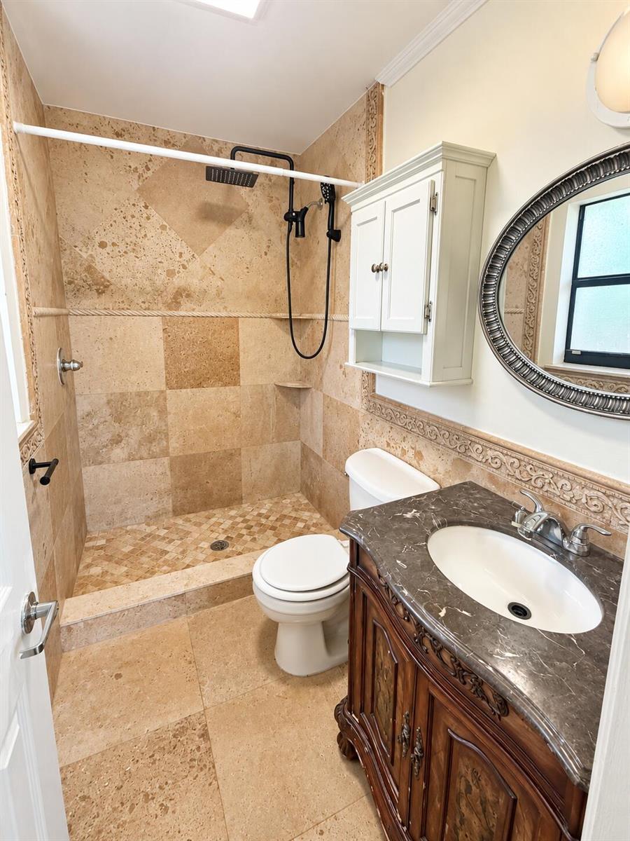 560 SE 23RD Avenue # 1, Pompano Beach FL 33062 photo 5