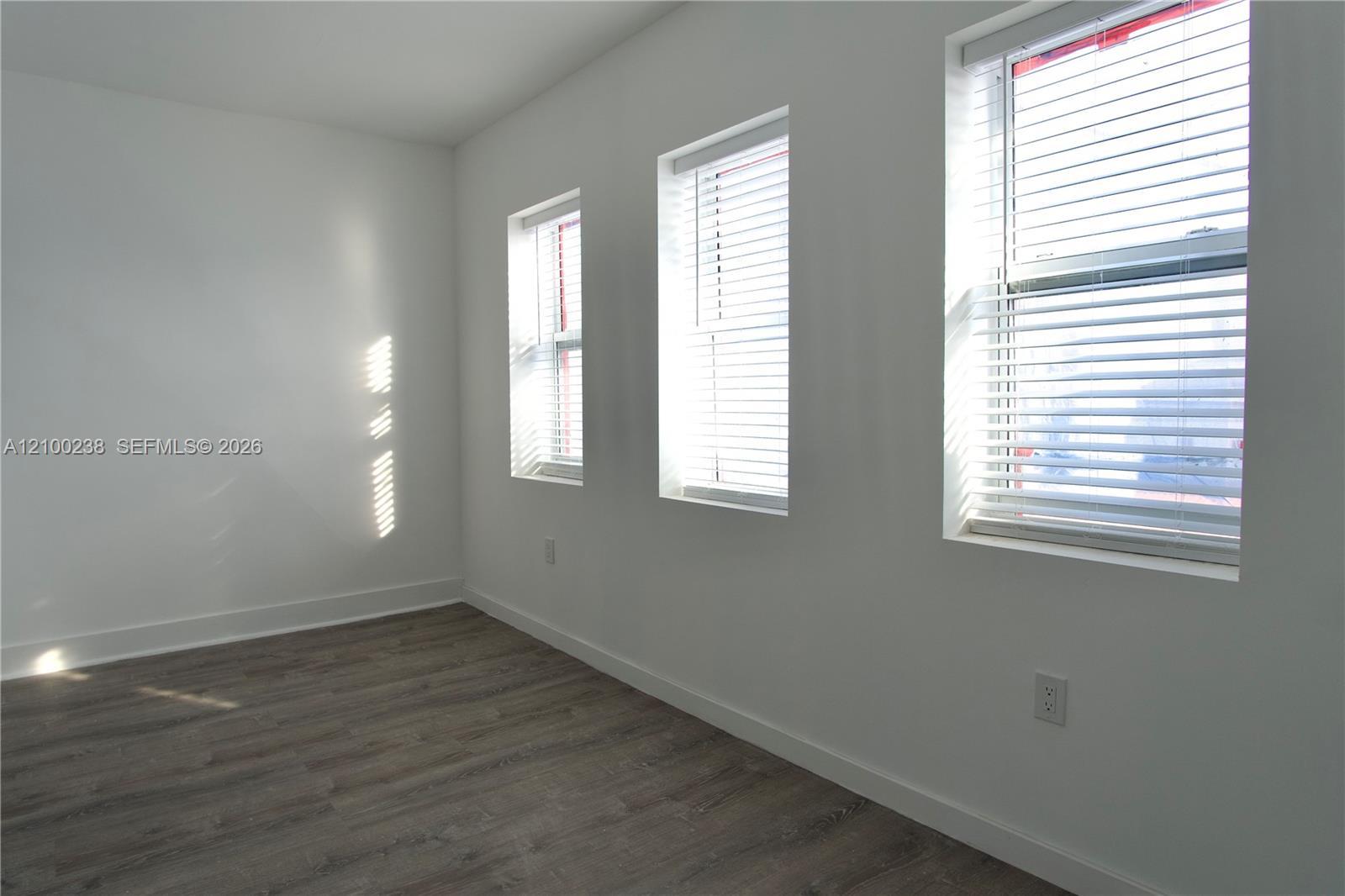 501 SW 6th Ct # 323, Miami FL 33130 photo 5