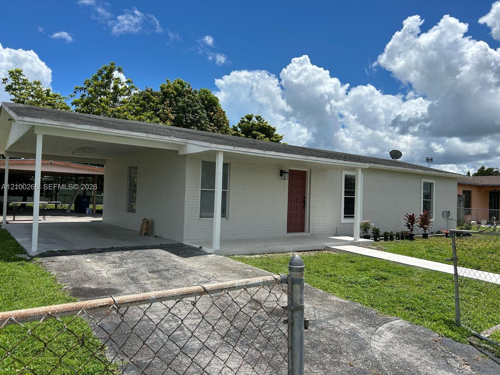 15710 SW 304th St, Homestead FL 33033