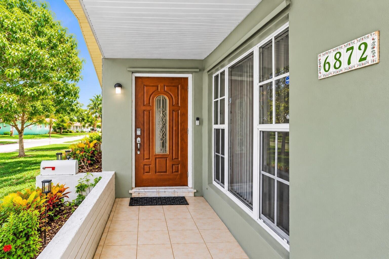 6872 NW 26TH Court, Sunrise FL 33313 photo 3
