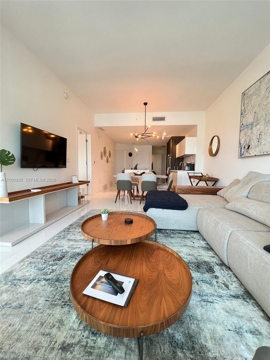 851 NE 1st Ave # 1906, Miami FL 33132 photo 3