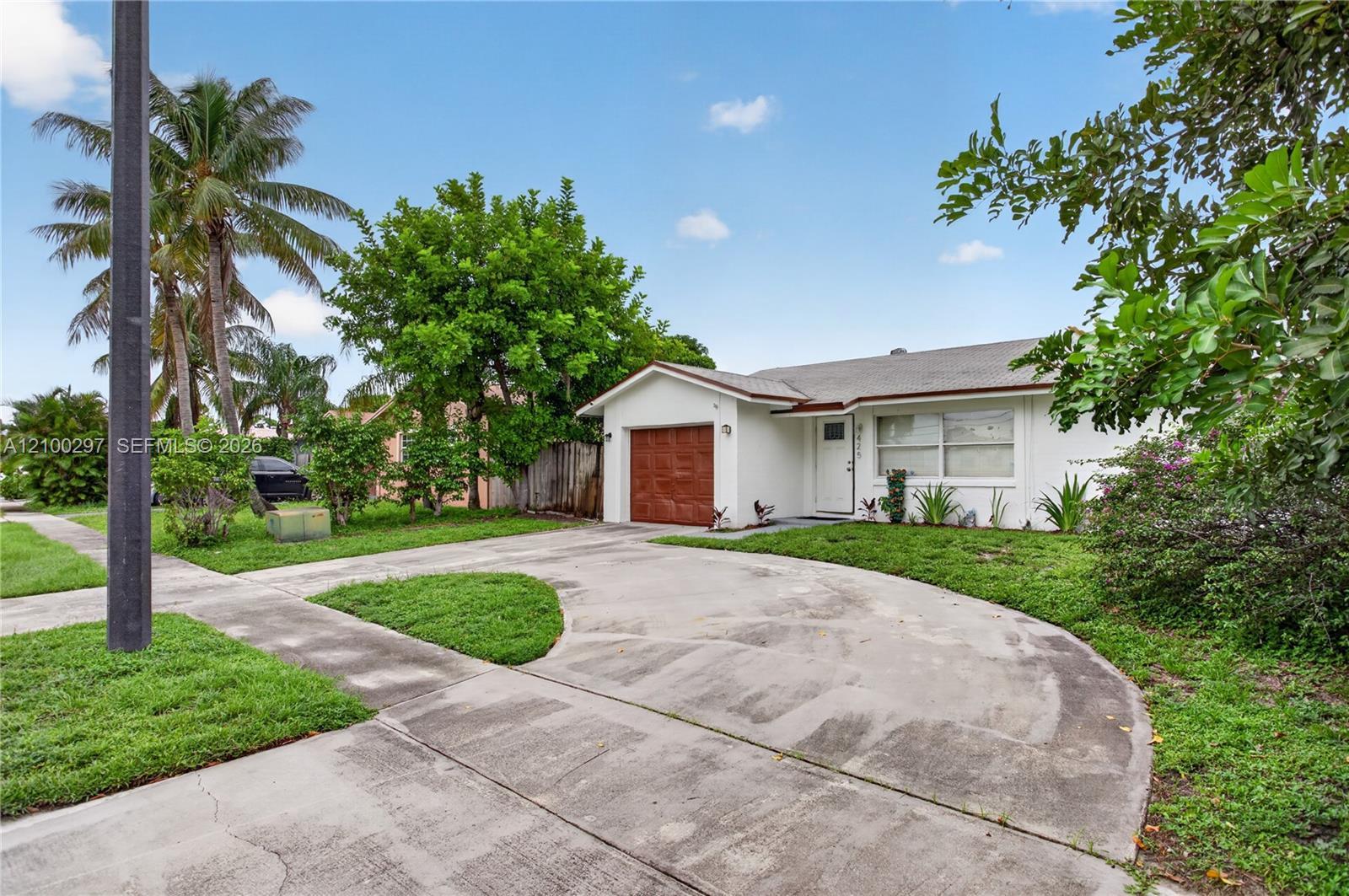 425 NW 18th Ct, Pompano Beach FL 33060 photo 3