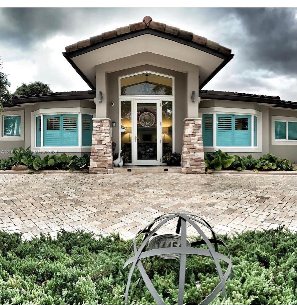 14456 SW Kendale Lakes Blvd, Miami FL 33183