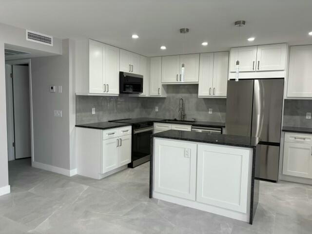 1064 Exeter D, Boca Raton FL 33434 photo 2