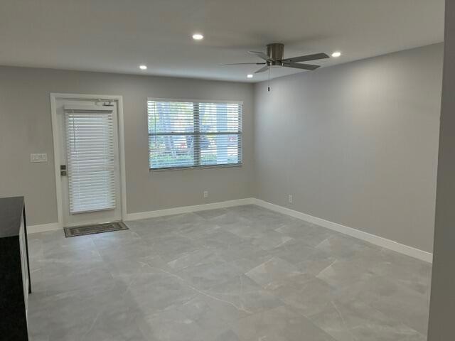 1064 Exeter D, Boca Raton FL 33434 photo 4