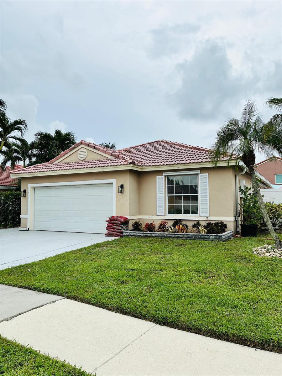 1051 NW 191ST Avenue, Pembroke Pines FL 33029